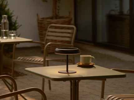 Lámpara de mesa solar Elmer LED negra Nordlux