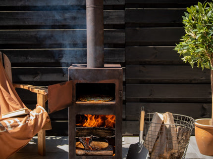 Chimenea de jardín con horno de pizza óxido Esschert Design