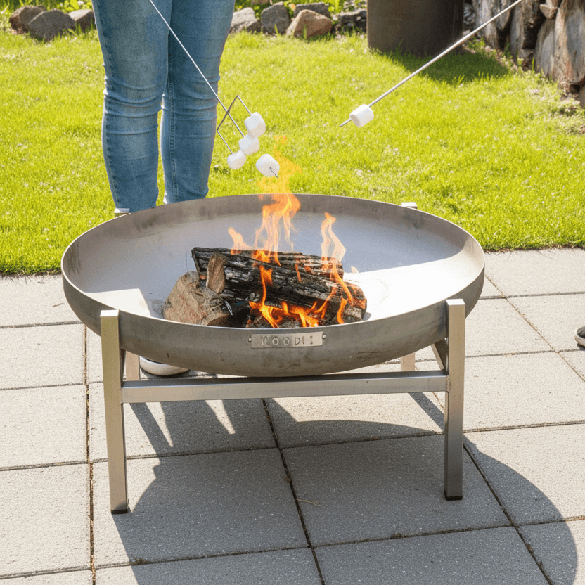 Pebetero ¿Comprar Soporte para pebetero de leña Square 60 cm acero inox MOODZ?