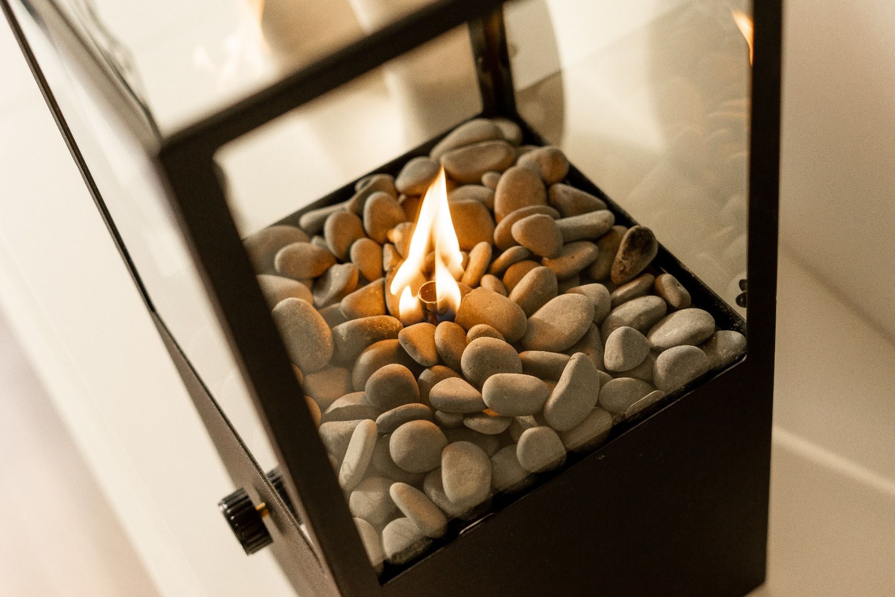 Cosiscoop Dome Linterna de gas negra