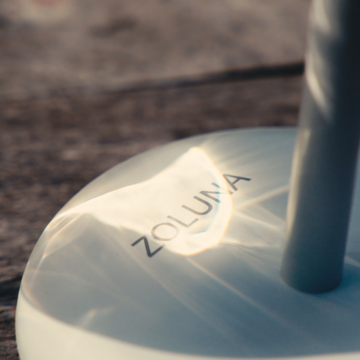 Lámpara solar de mesa Bobbie blanco ZOLUNA