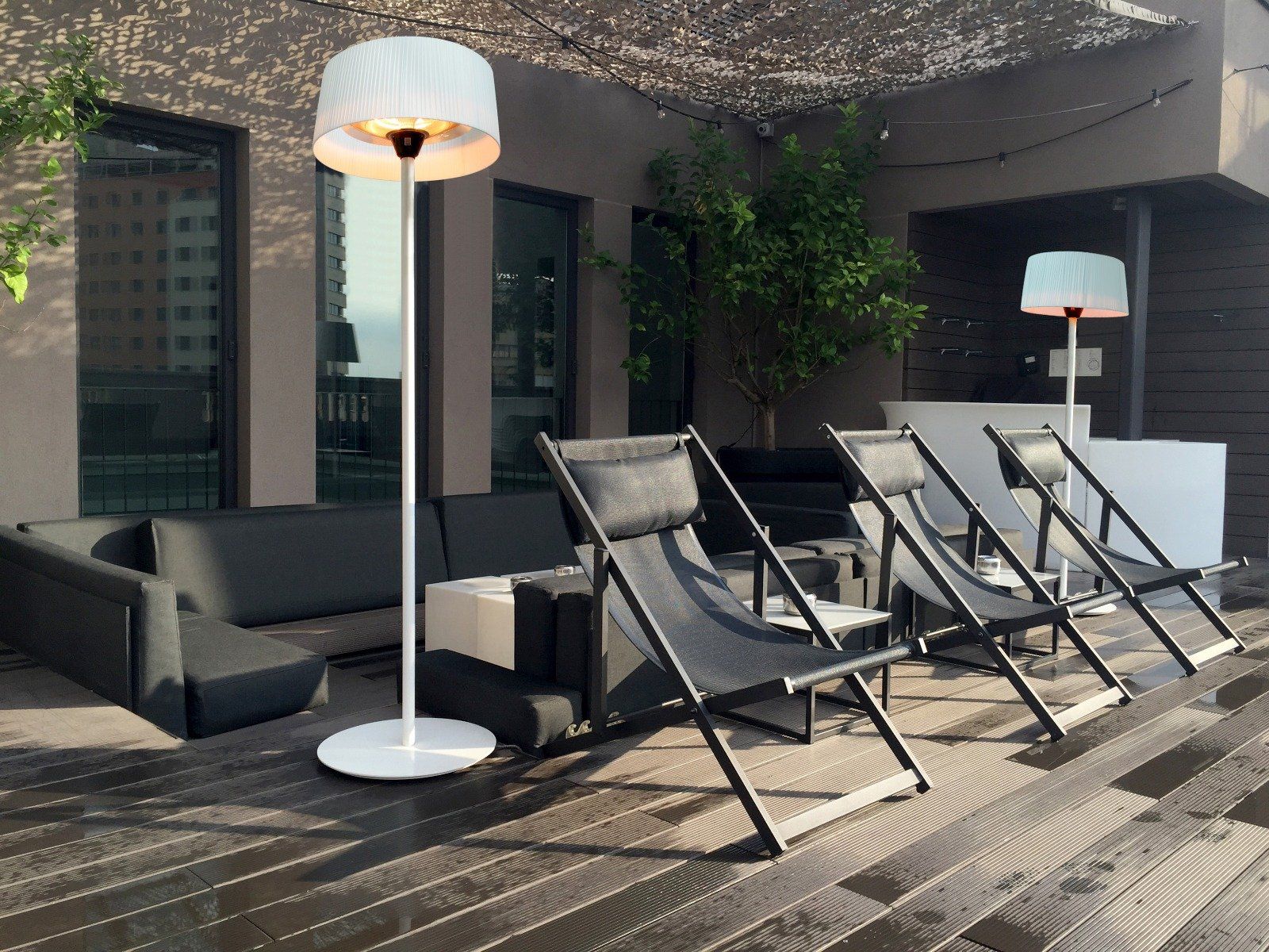 Calefactor de suelo Sunred Artix 2100 Blanco