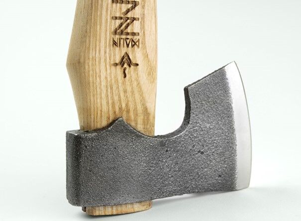 Njord Malin Small | Hacha de Trekking ou Camping