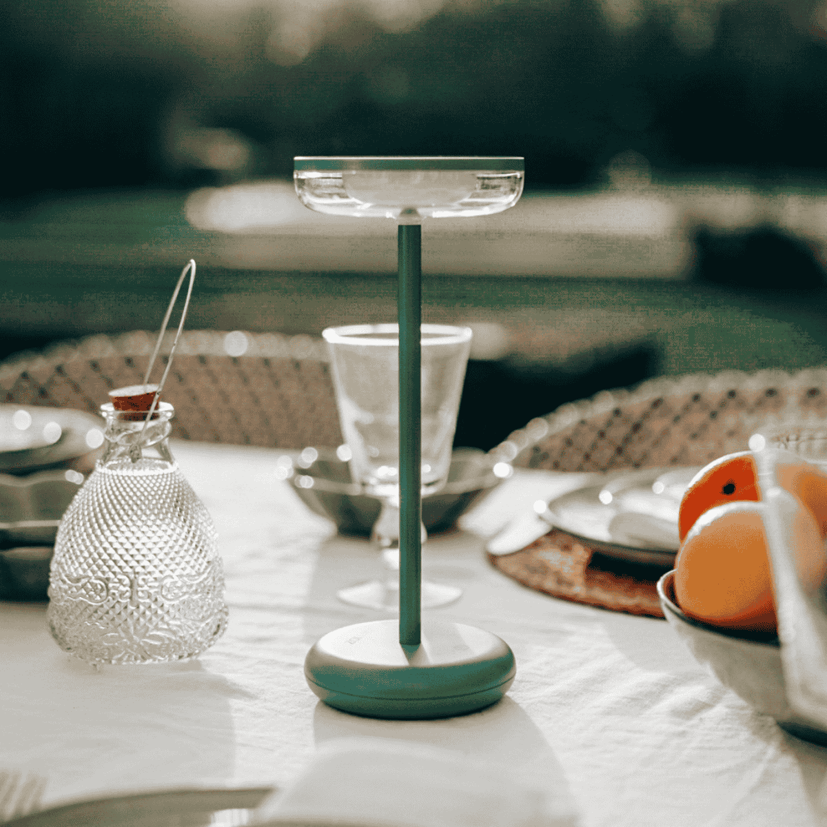 Lámpara de mesa solar Bobbie verde ZOLUNA